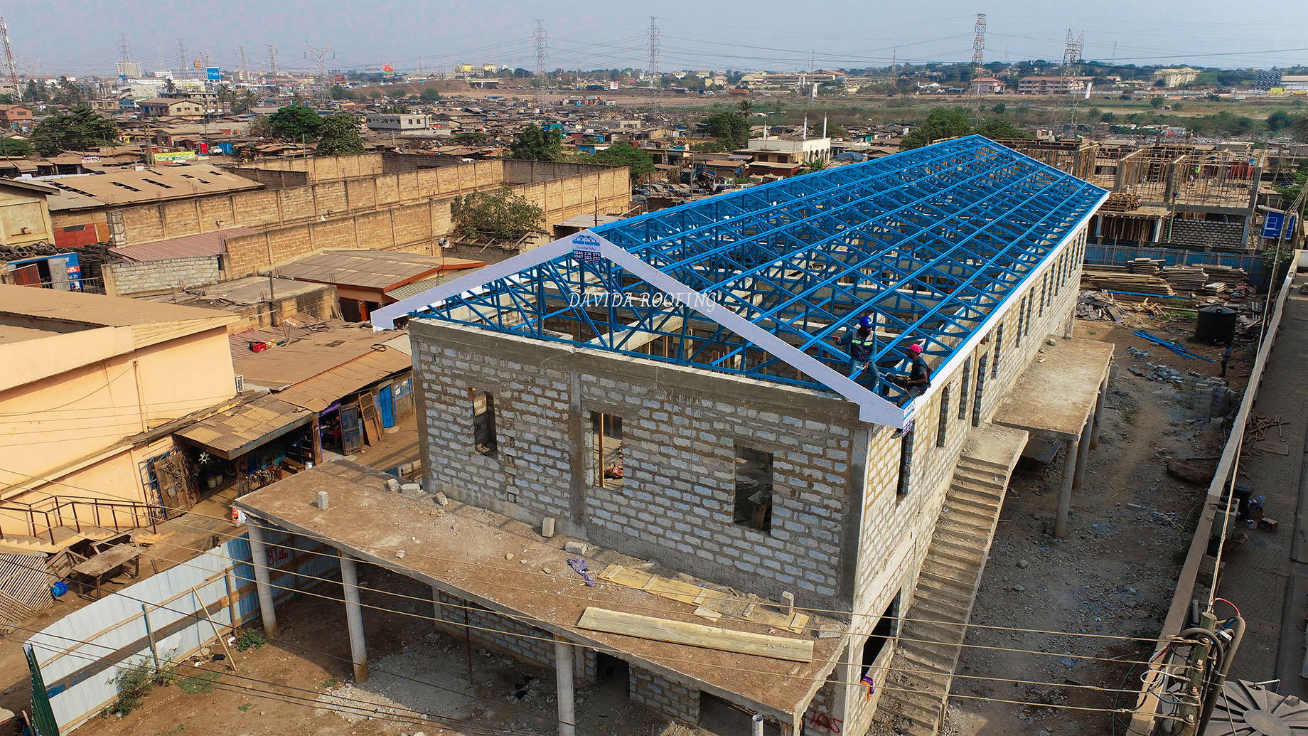 LIGHT METAL TRUSSES 